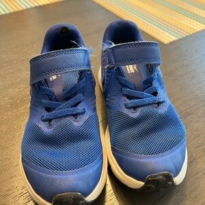 Nike Star Runner Size 12 C